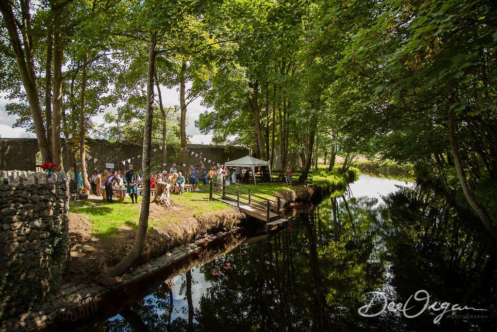 Galway Glamping Hotel Tuam Exterior foto