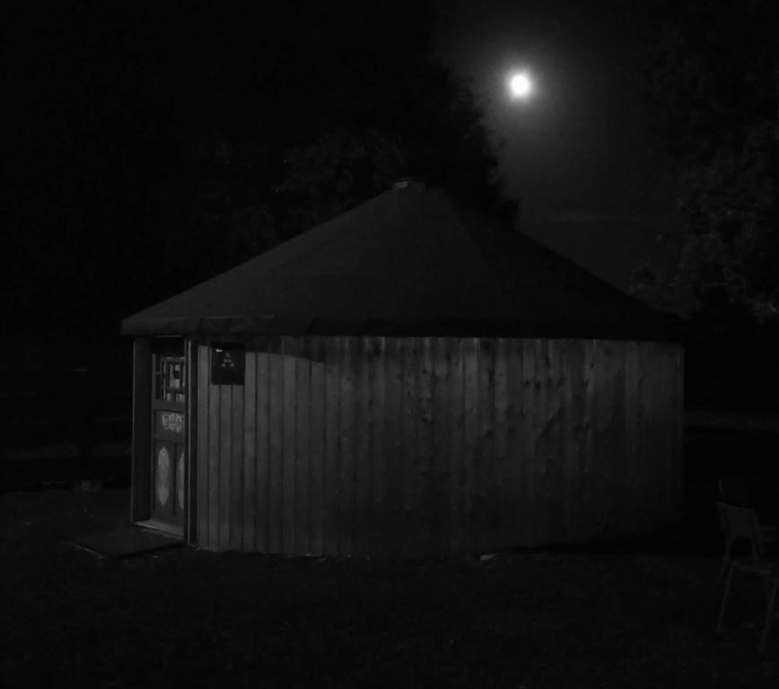 Galway Glamping Hotel Tuam Exterior foto